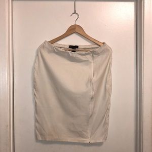 Fashion to Figure WOMENS White “Zip to Style” Knee Length Skirt